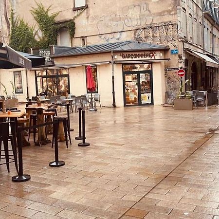 בסאנקון Studio Renove Avec Patio, Coeur Du Centre Ville מראה חיצוני תמונה